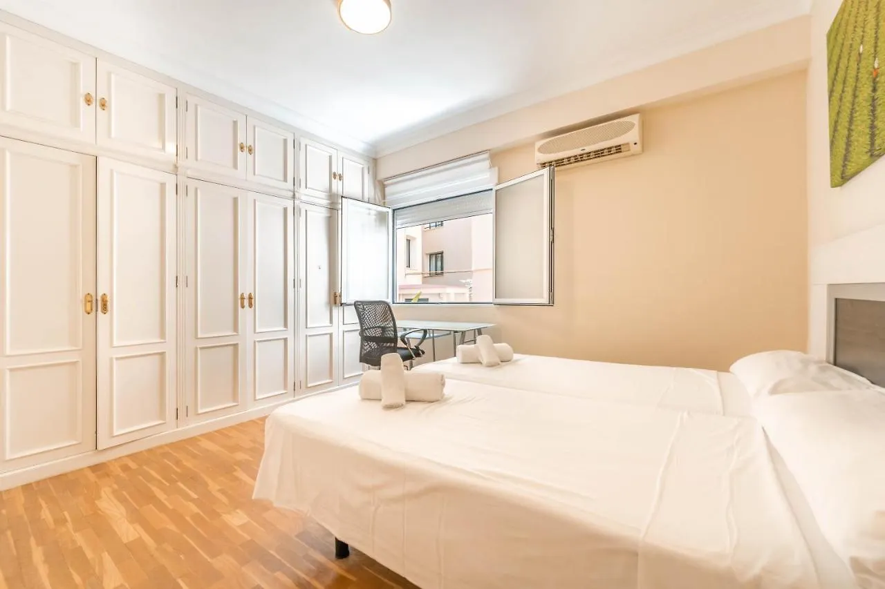 Gran apartamento junto a Catedral MálagaSimple España
