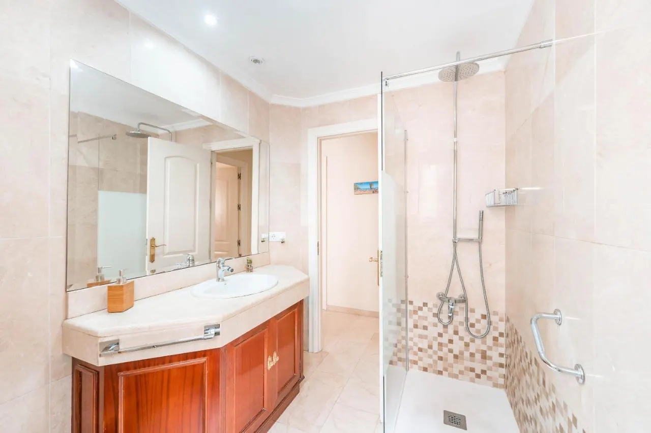 Gran apartamento junto a Catedral MálagaSimple 0*,  España